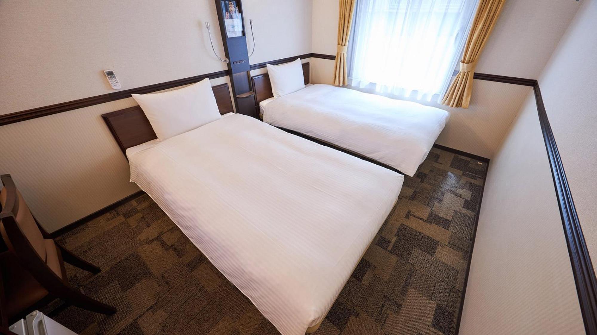 Toyoko Inn Kintetsu Yokkaichi Eki Kita Guchi Room photo